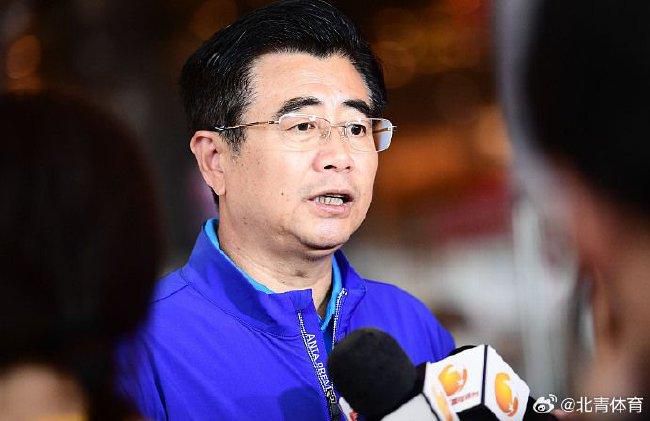 胡桃大战史莱姆视频