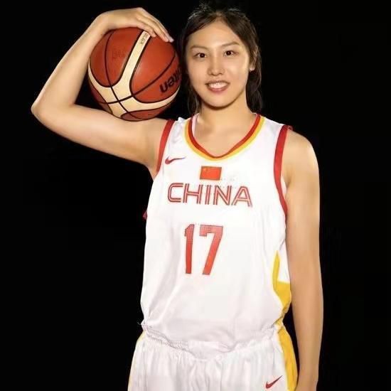 免费看女生隐私