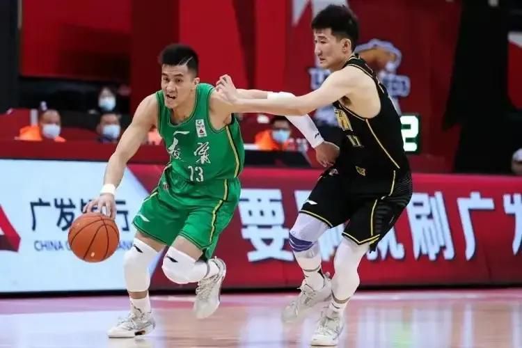 伊人狠狠色丁香综合尤物