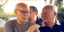大乳妇女bd视频在线观看